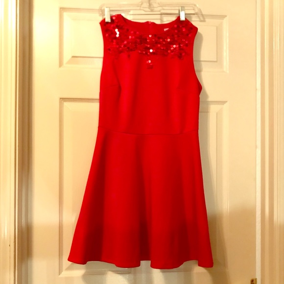 Red sequence dress - Picture 1 of 6